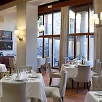 Parador De Caceres