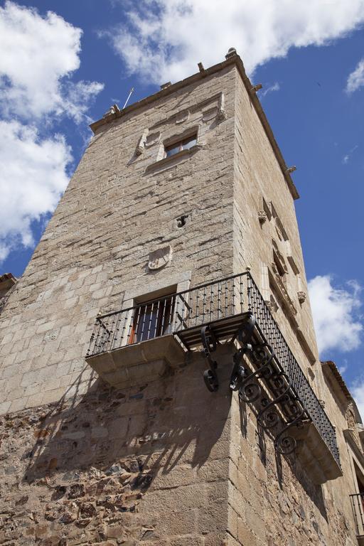 De 4* Caceres